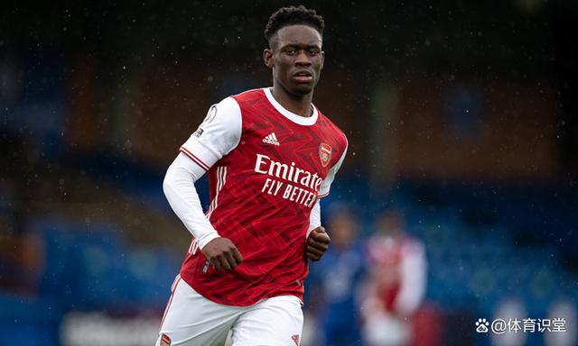 体育平台-加时末段AC米兰调整名单以备法甲，更衣室发声环节打磨，媒体盛赞，赛程密集仍需轮换的简单介绍